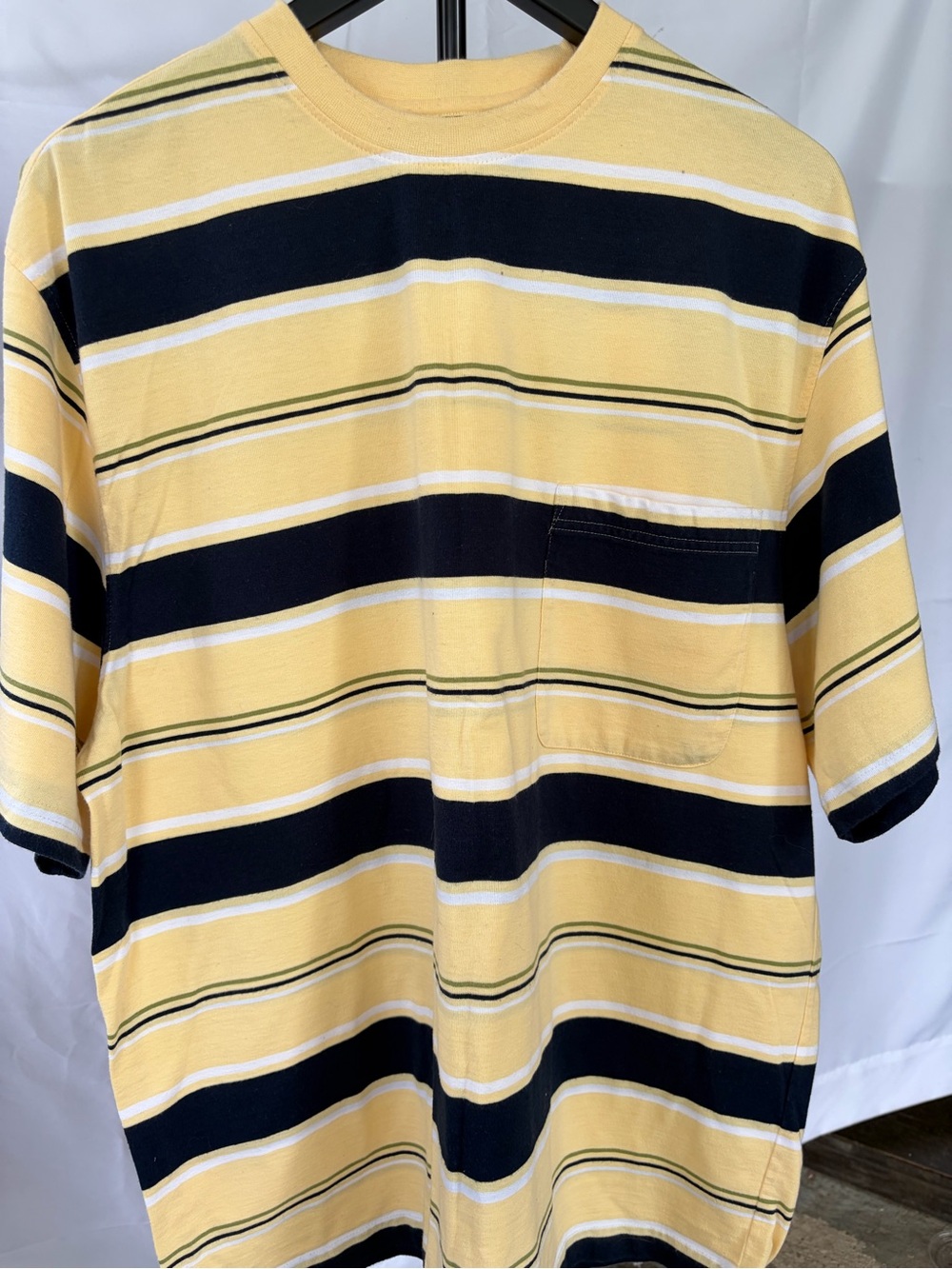 Men's Yellow & Navy Striped Pocket Tee lot 2XL